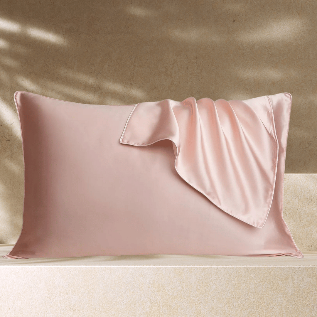 Taie d’oreiller en soie rose
